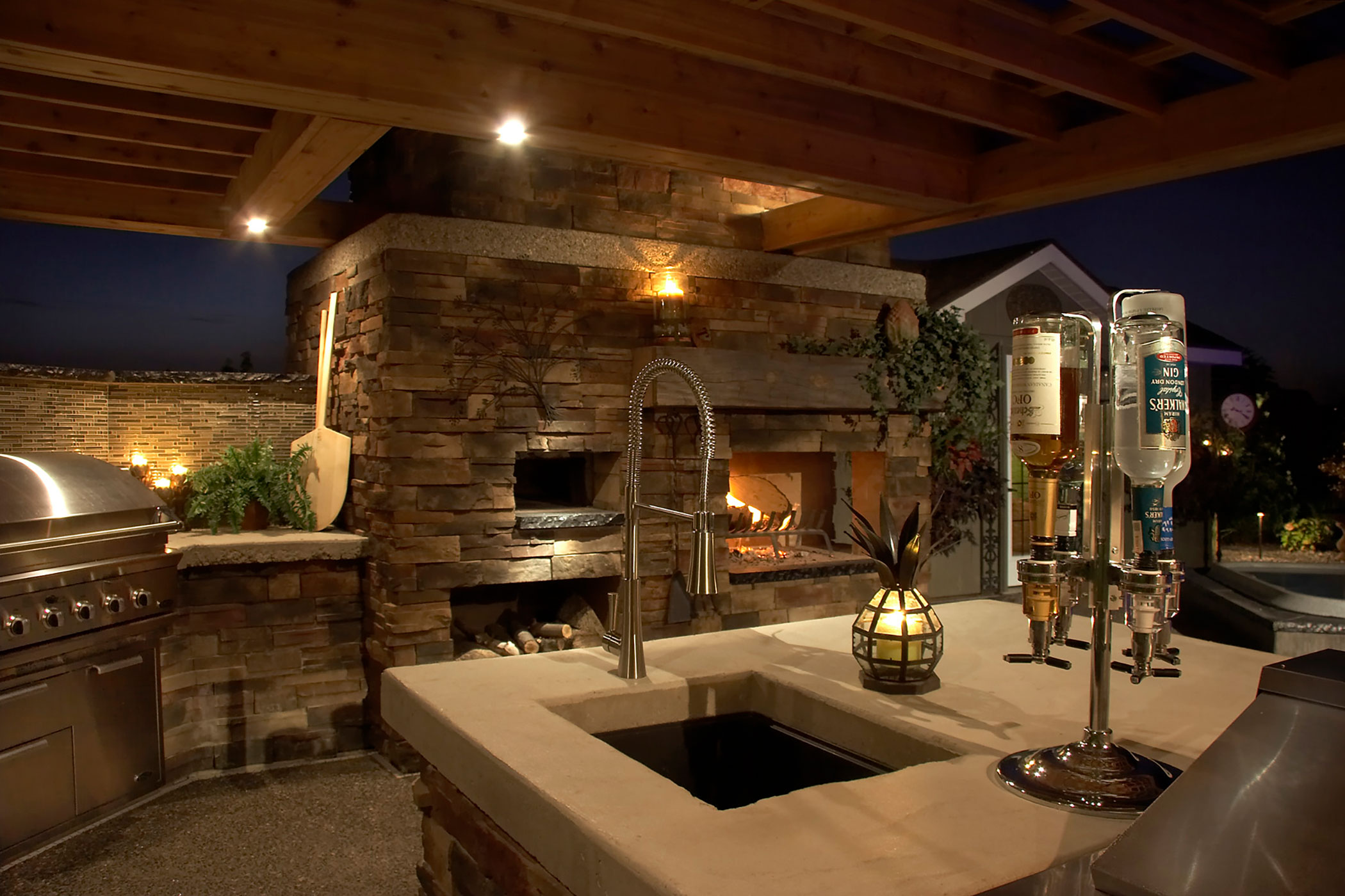 Outdoor Kitchens And Fireplaces Bellaire Landscape Inc